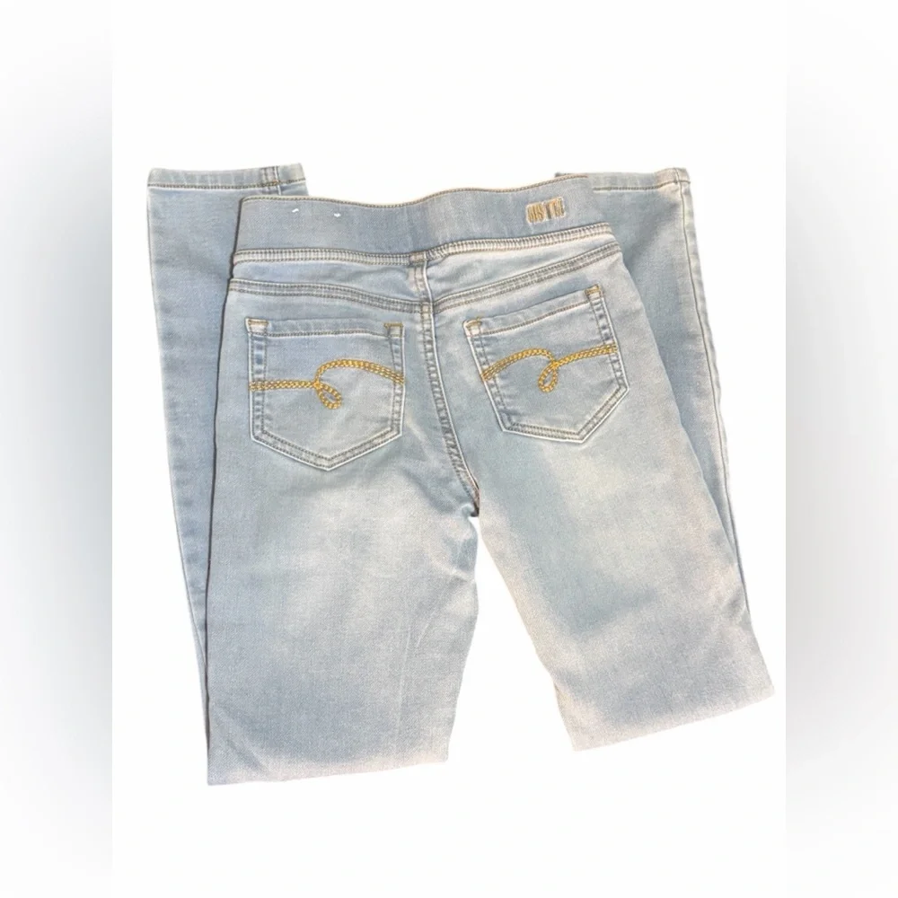 Jordache stylish light